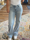 Levi's Mid Rise Wide Leg Dipped Waist Denim
