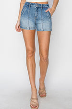 Finley's Front Seam Detail Shorts