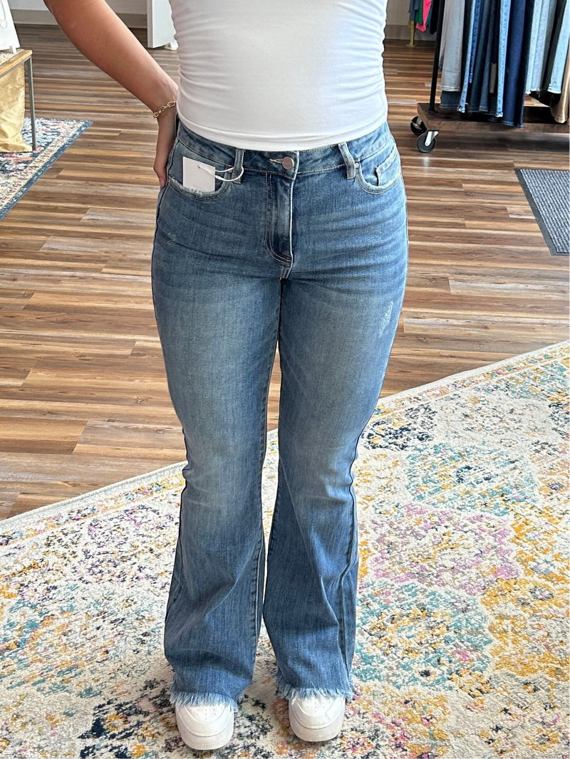 Charlotte's Vintage Frayed Jean