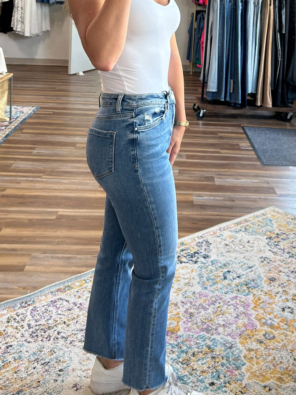 Jessie’s High Rise Straight Leg Jeans