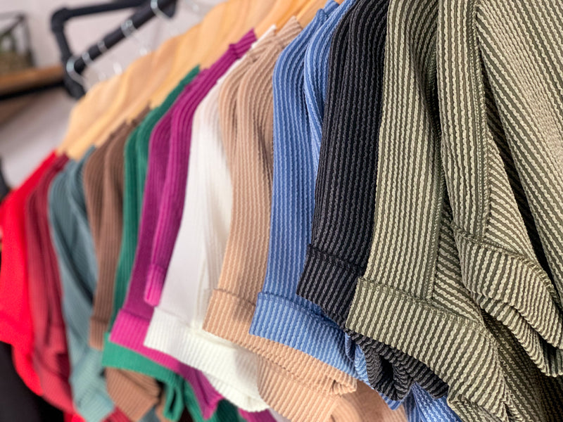 Allie’s Raised Rib Vneck Top