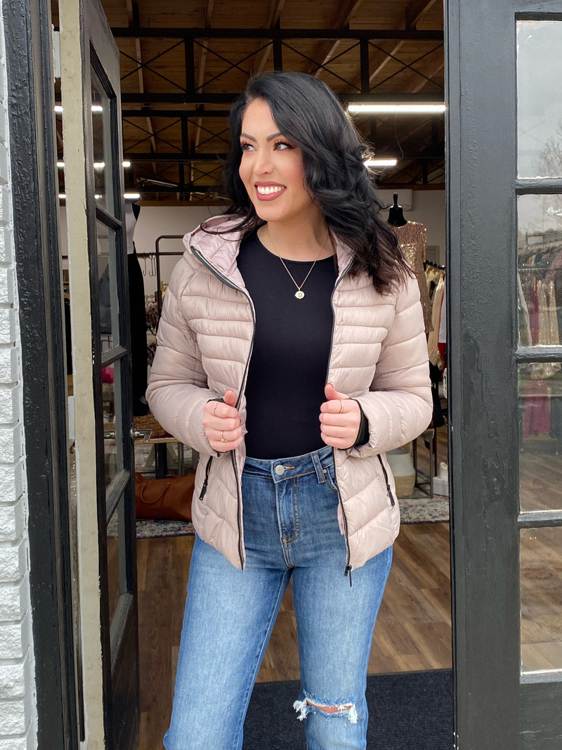 Contrast Trim Puffer Jacket