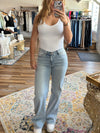 Levi's Mid Rise Wide Leg Dipped Waist Denim