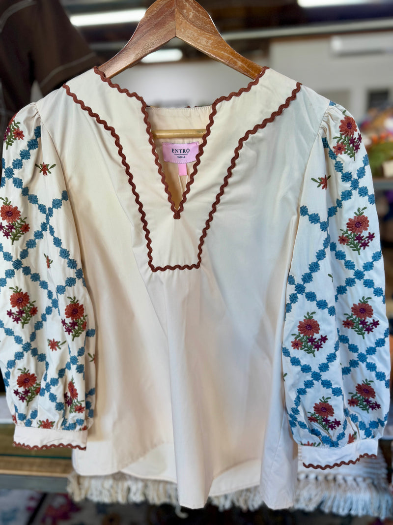 Ecru Ember 3/4 Sleeve Blouse
