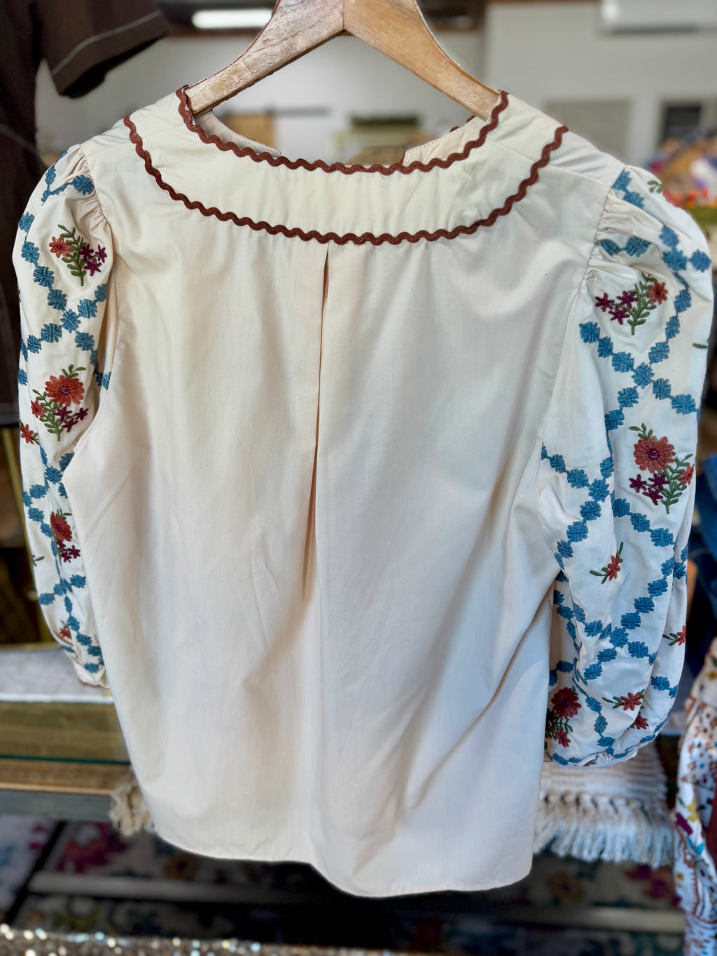Ecru Ember 3/4 Sleeve Blouse