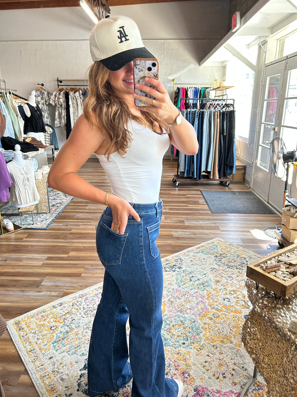 Scarlett's Elastic Band Jeans