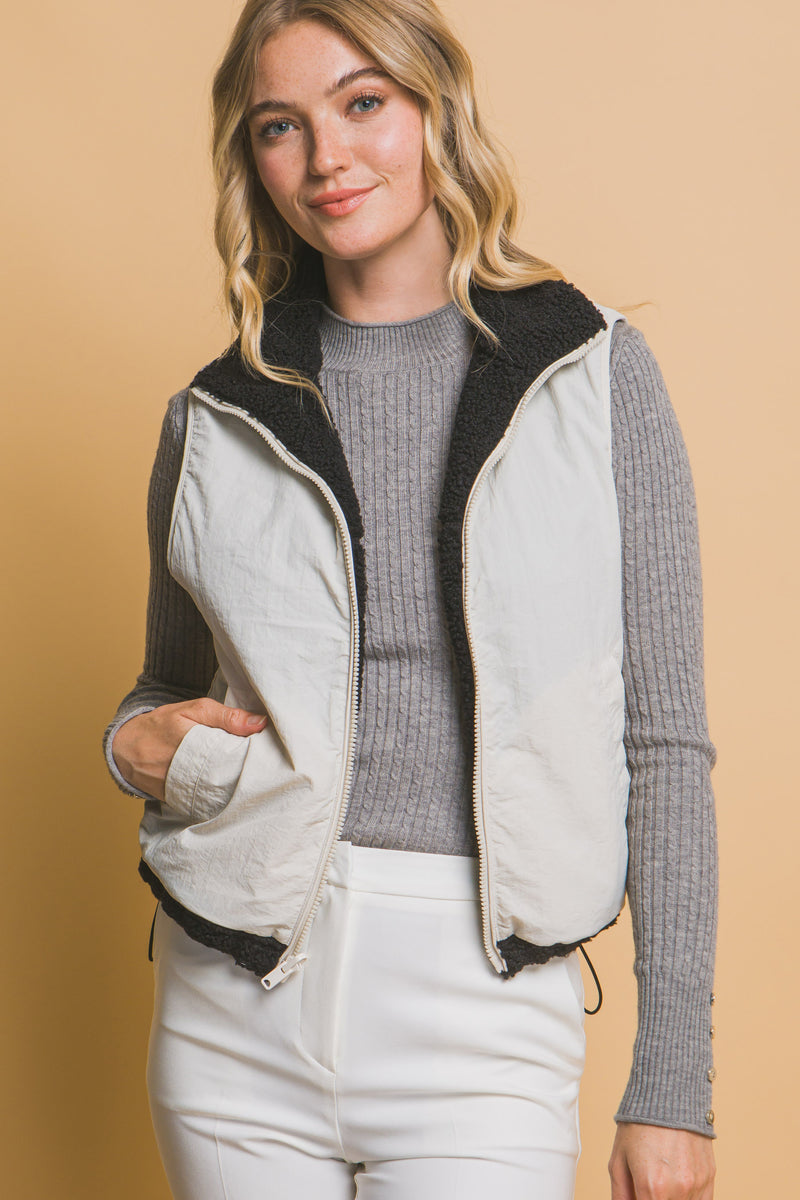 Reversible Fleece Vest With Side Pockets