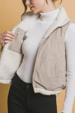 Reversible Fleece Vest With Side Pockets