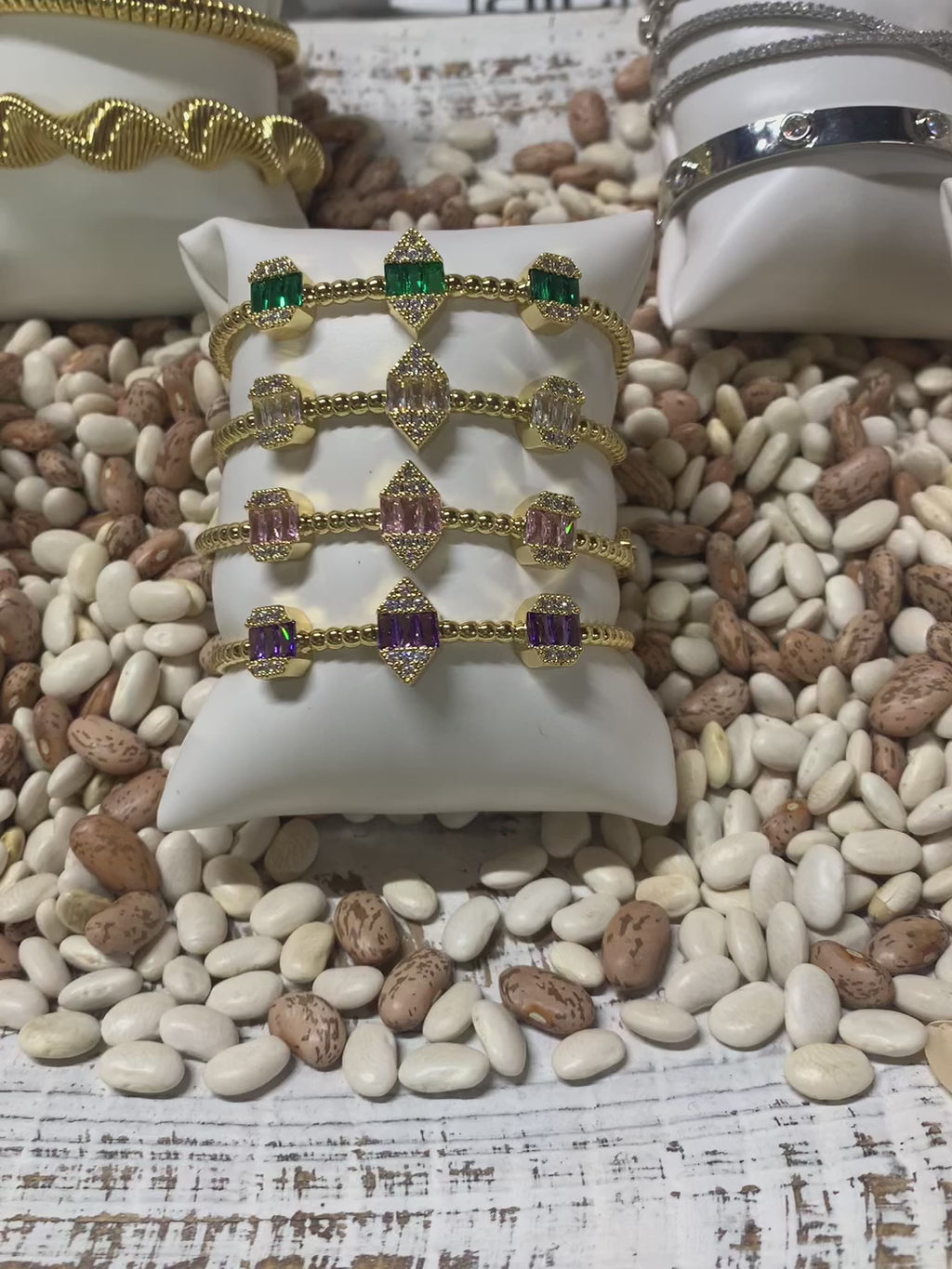 Thee Queen Bracelet Cuff Bblila